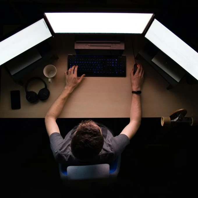 Опытные аналитики